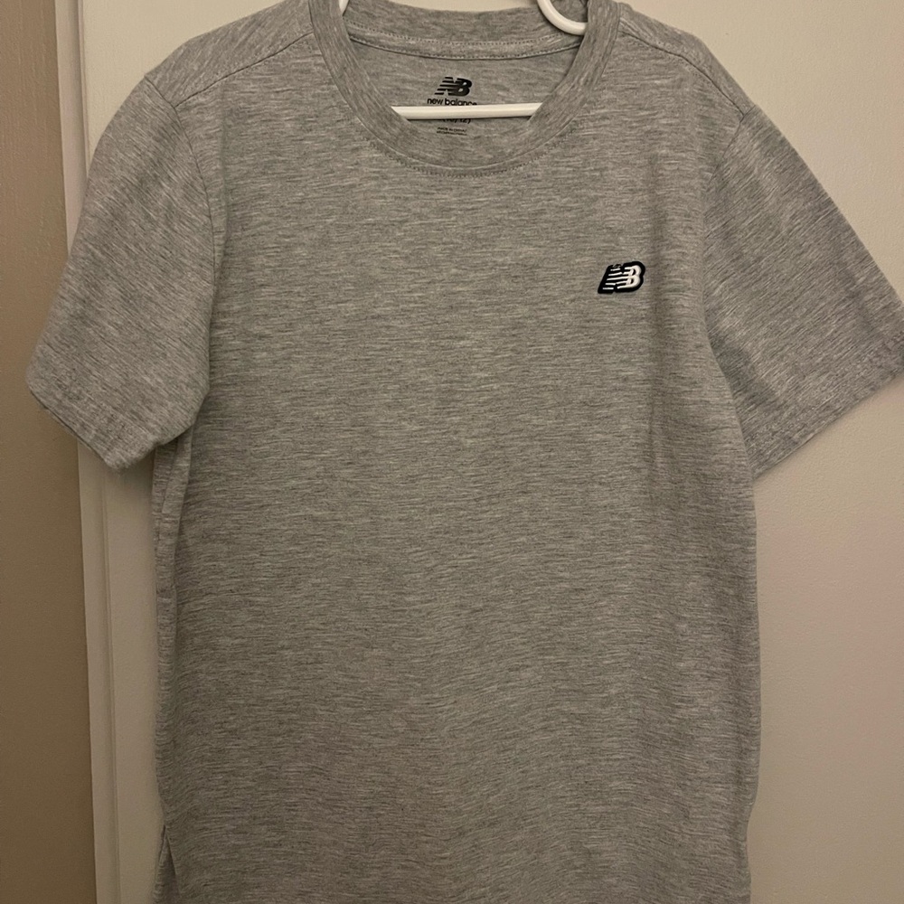 Boys New Balance Heather Gray Tee